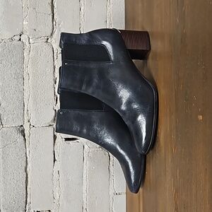 'Calvin Klein' Leather Block Heel Ankle Boots